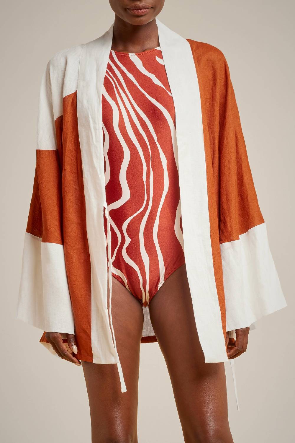 Liviana Conti KIMONO CORTO S4LL4SM323POIS.40