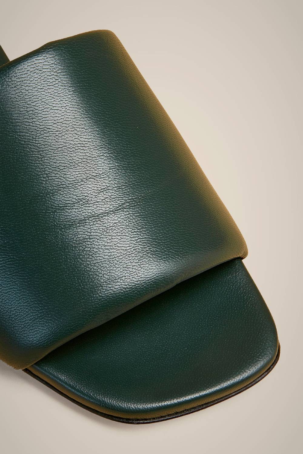 Liviana Conti MULE FLAT FASCIA S4AA4SC62P60-0.36