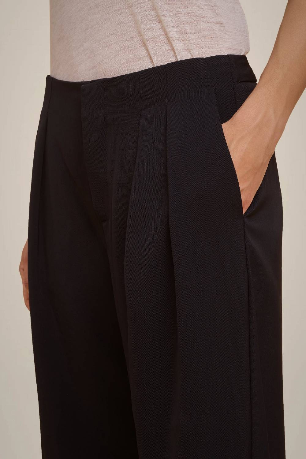 Liviana Conti PANTALONE PIEGHE W4FF4WQ25Y69-0.38