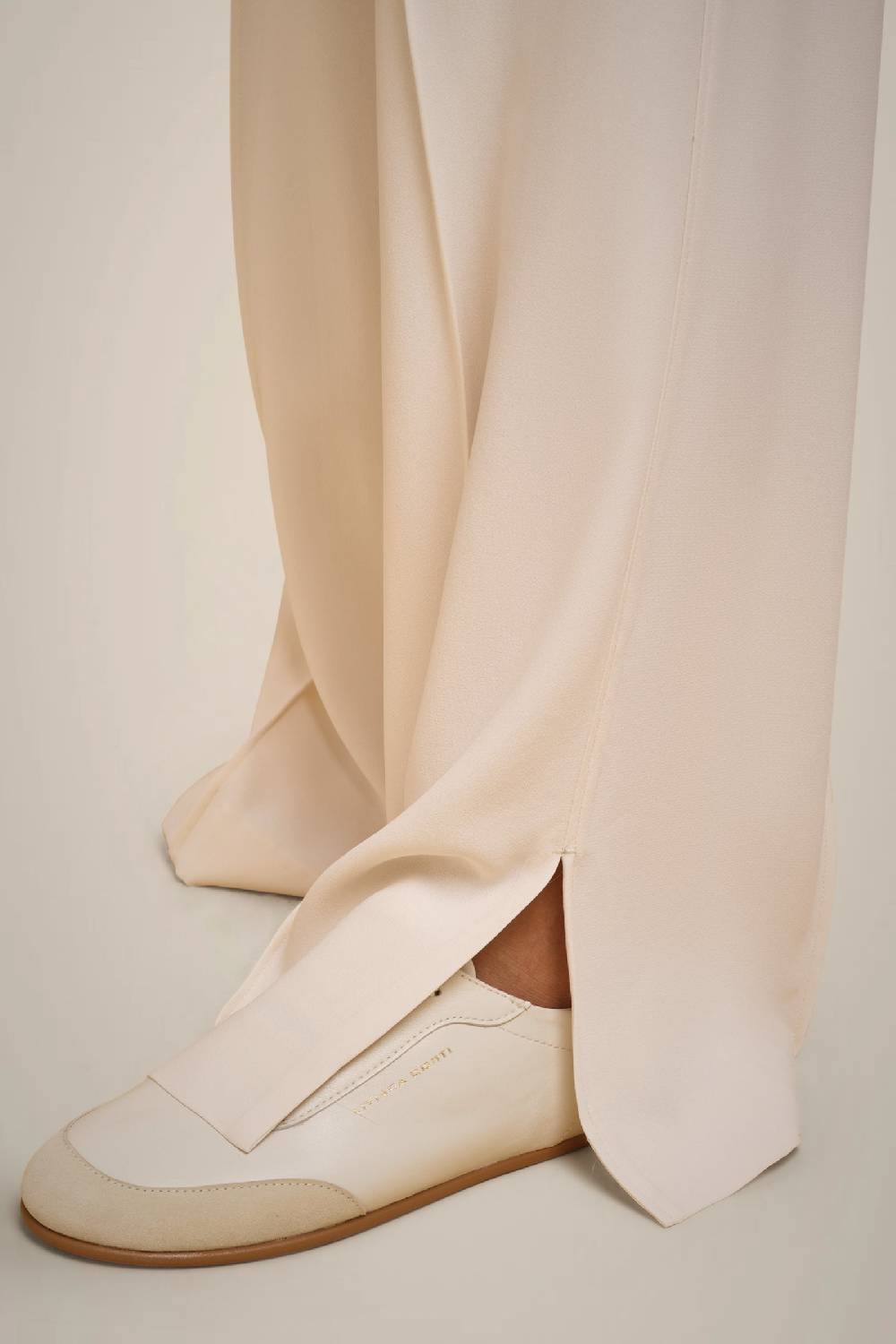 Liviana Conti PANTALONE SPACCHI W4FF4WS46A10-2.38