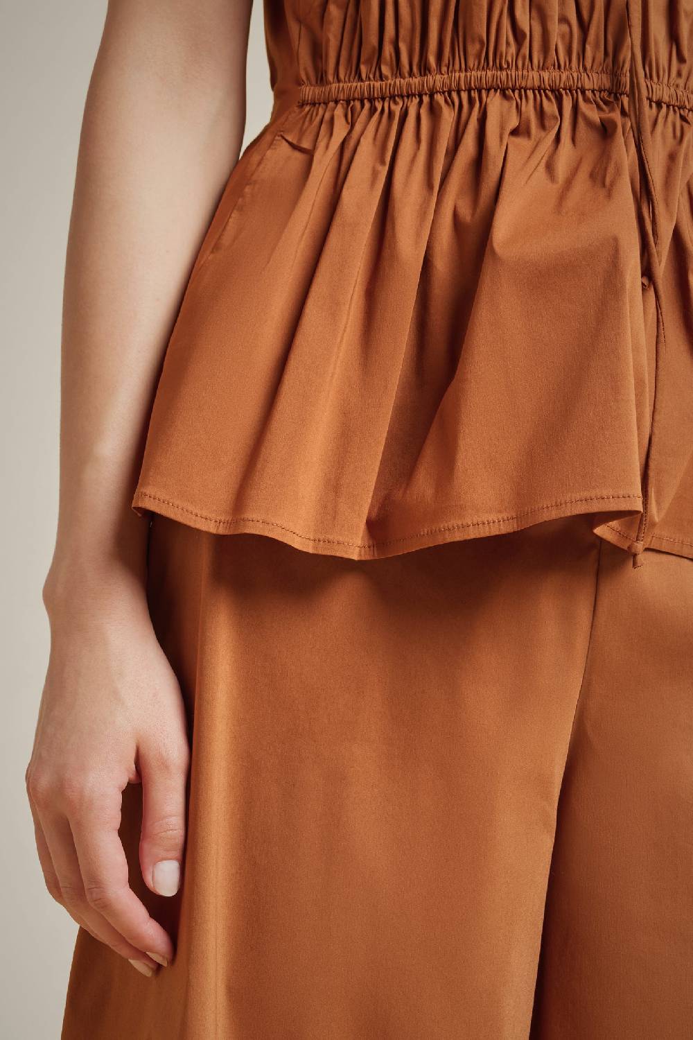 Liviana Conti TOP ARRICCI S4LL4SK09T66-0.38