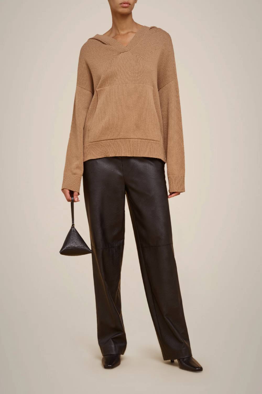 Liviana Conti MAGLIA CON CAPPUCCIO W4FF4WC15T50-1.XS