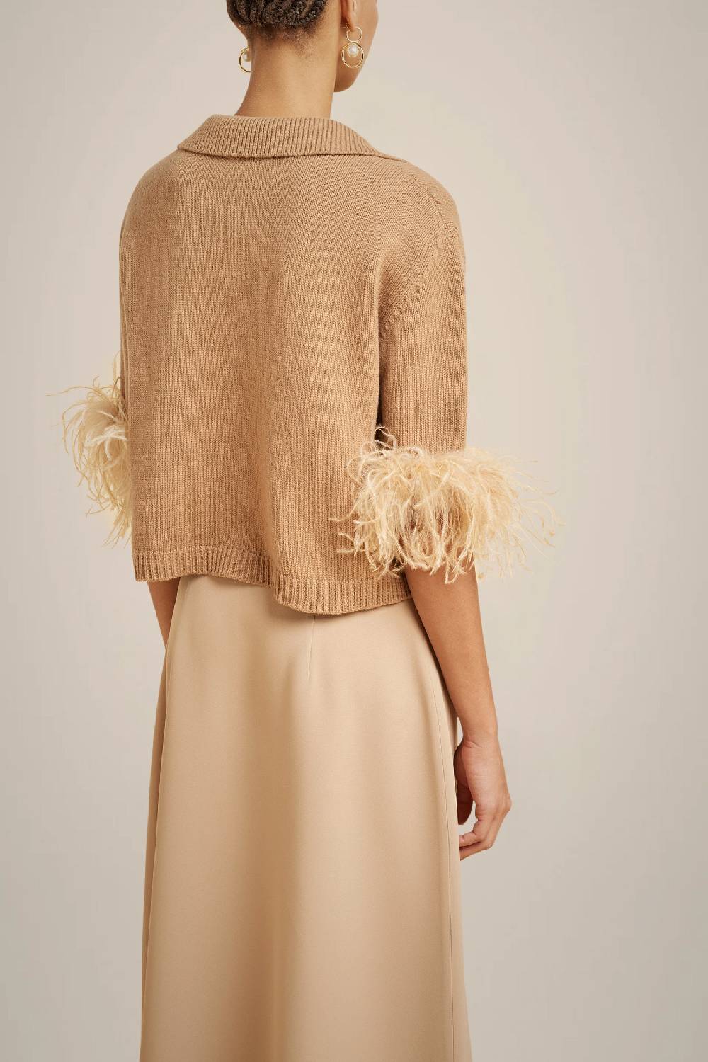 Liviana Conti MAGLIA CON PIUME IN CASHMERE RICICLATO W4LL4WC48T50-1.XS