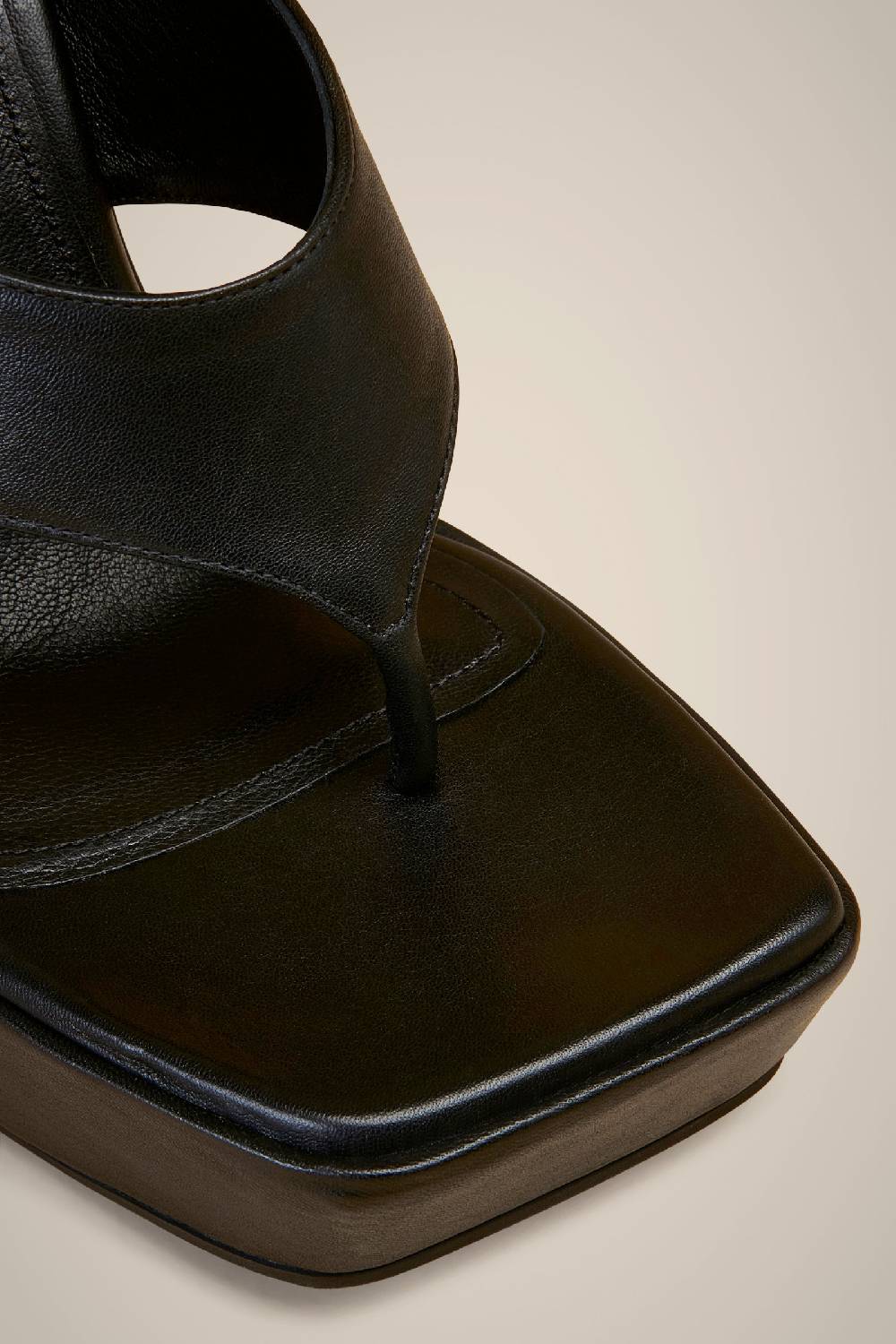 Liviana Conti MULE PLATFORM INFRAD S4AA4SC79Y69-0.36