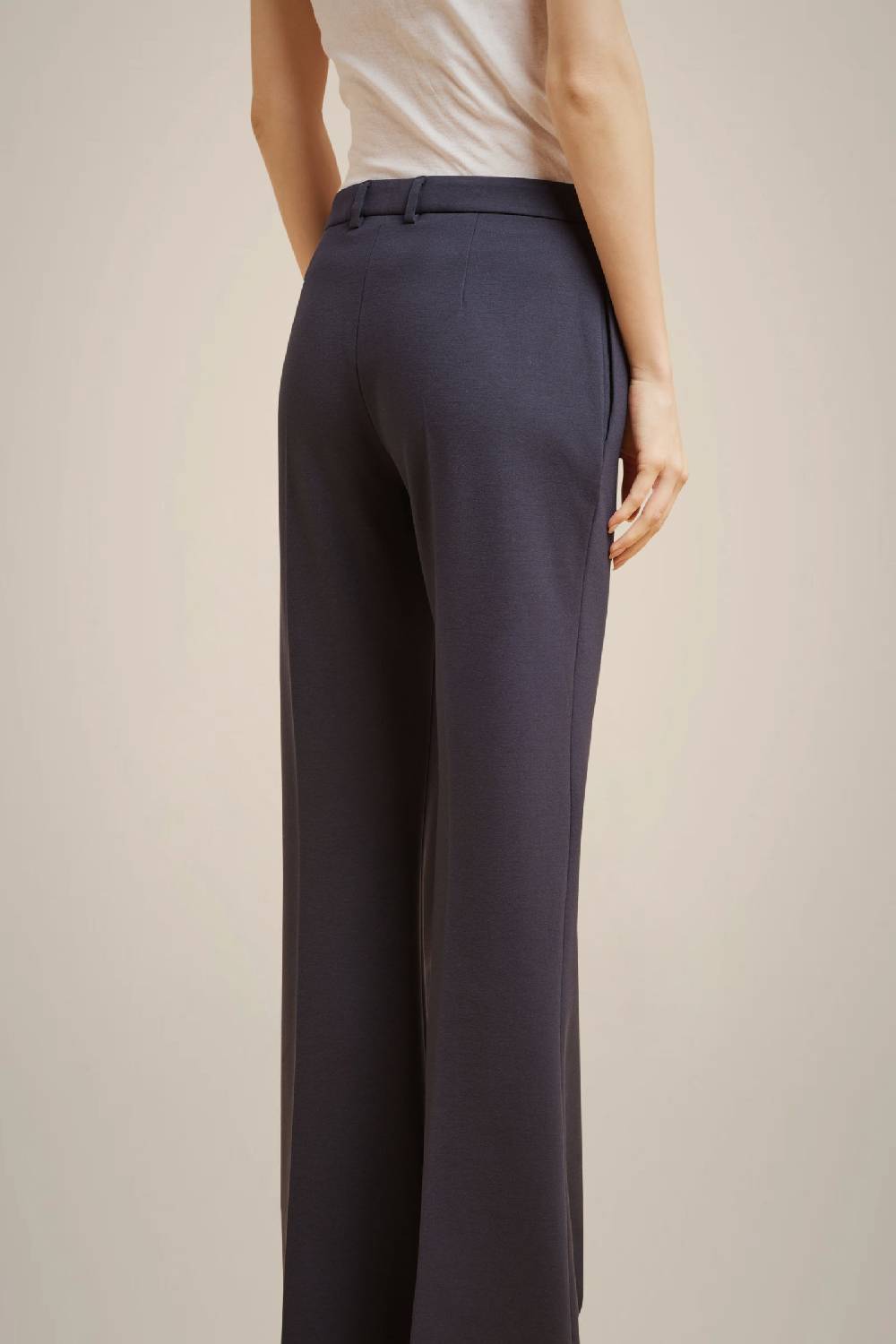 Liviana Conti PANTALONE A CAMPANA W4LL4WI55N08-0.38