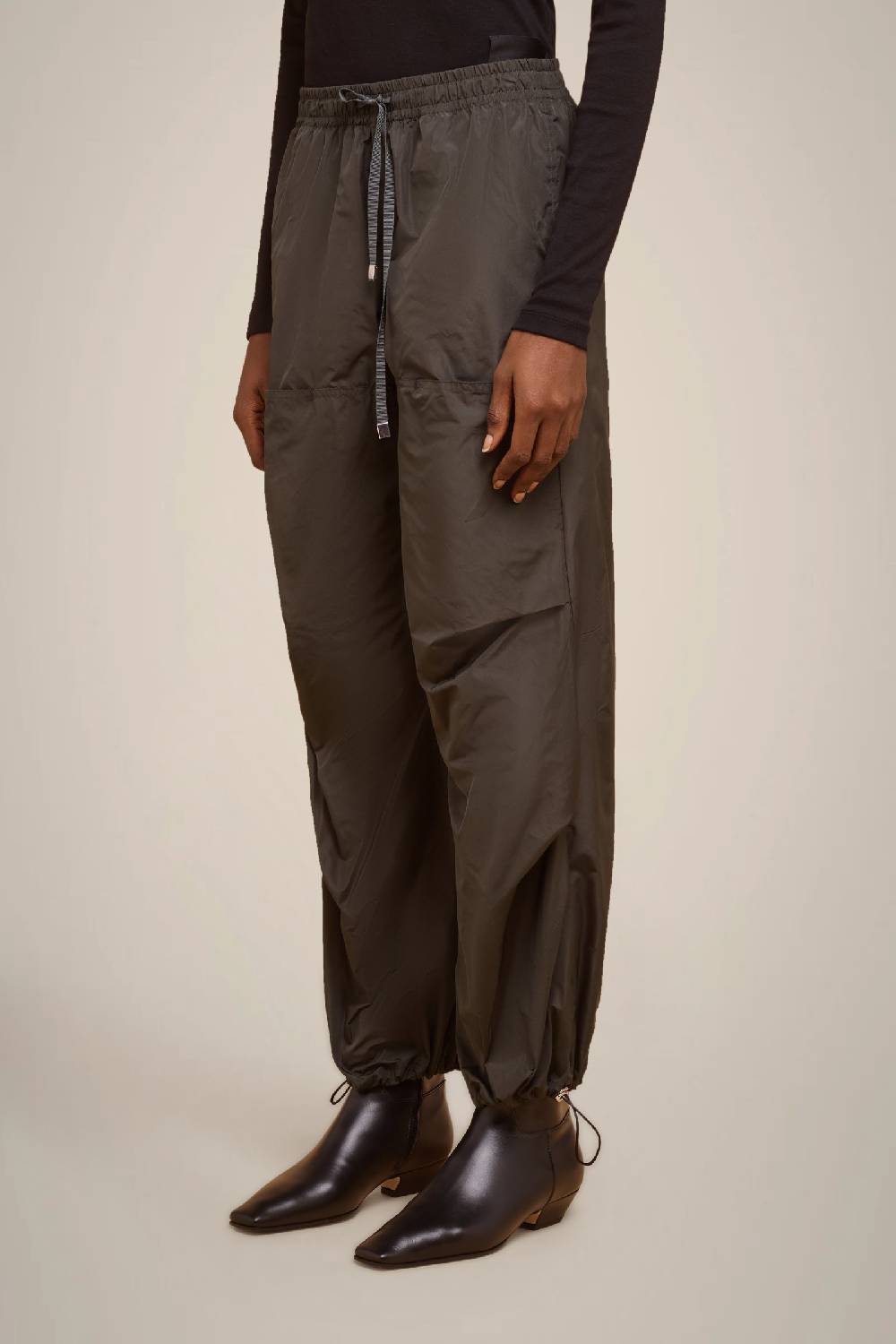 Liviana Conti PANTALONE COULISSE IN TAFFETA' W4FF4WY18S89-0.38