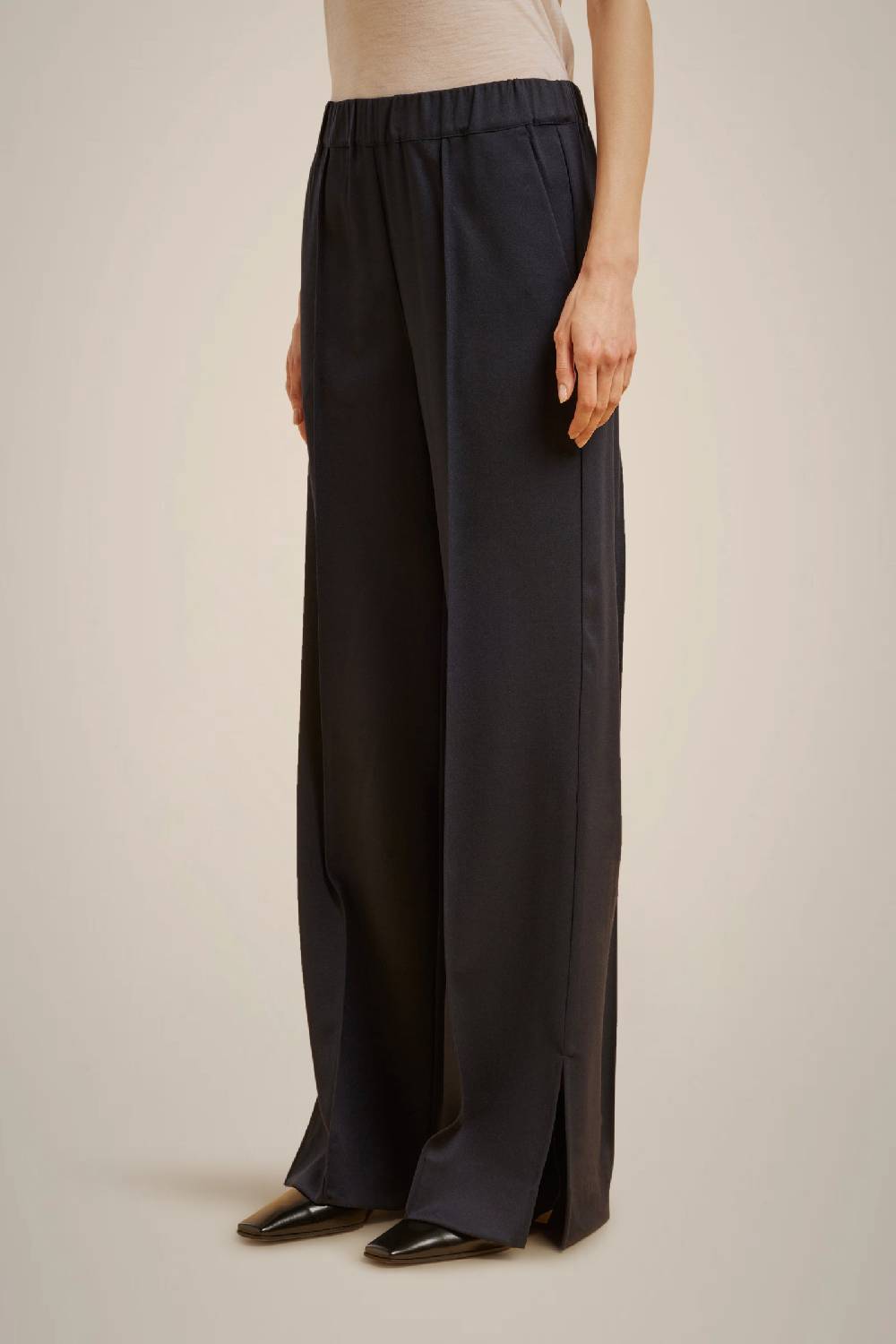 Liviana Conti PANTALONE GAMBA AMPIA W4LL4WN70N08-0.38