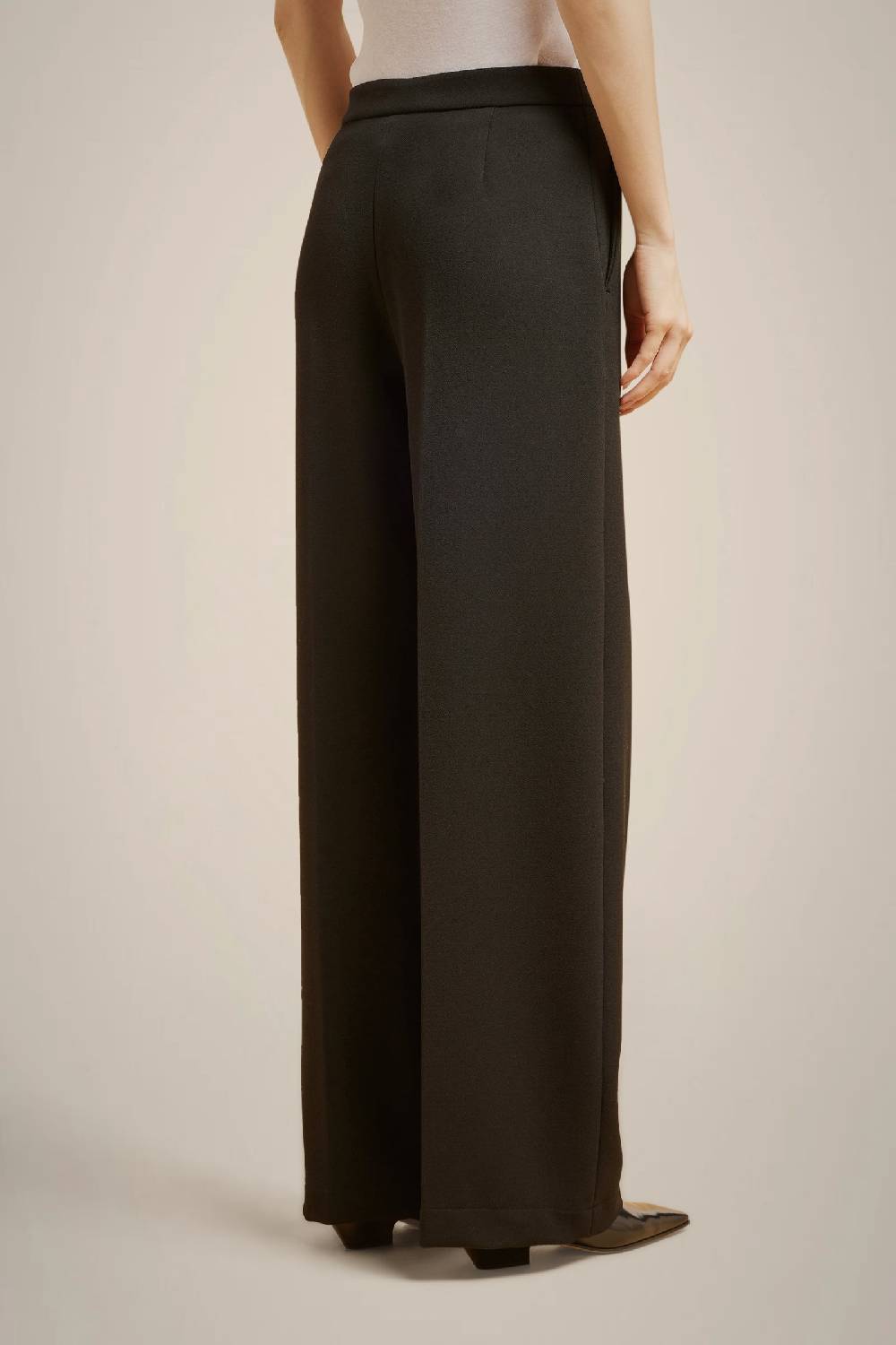 Liviana Conti PANTALONE GAMBA DRITTA W4LL4WM24Y69-0.38