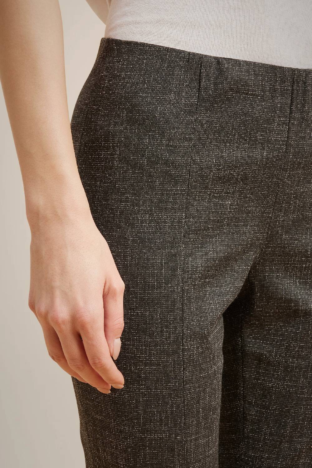 Liviana Conti PANTALONE TROMBETTA CON SPACCO W4LL4WP80MEL03.38