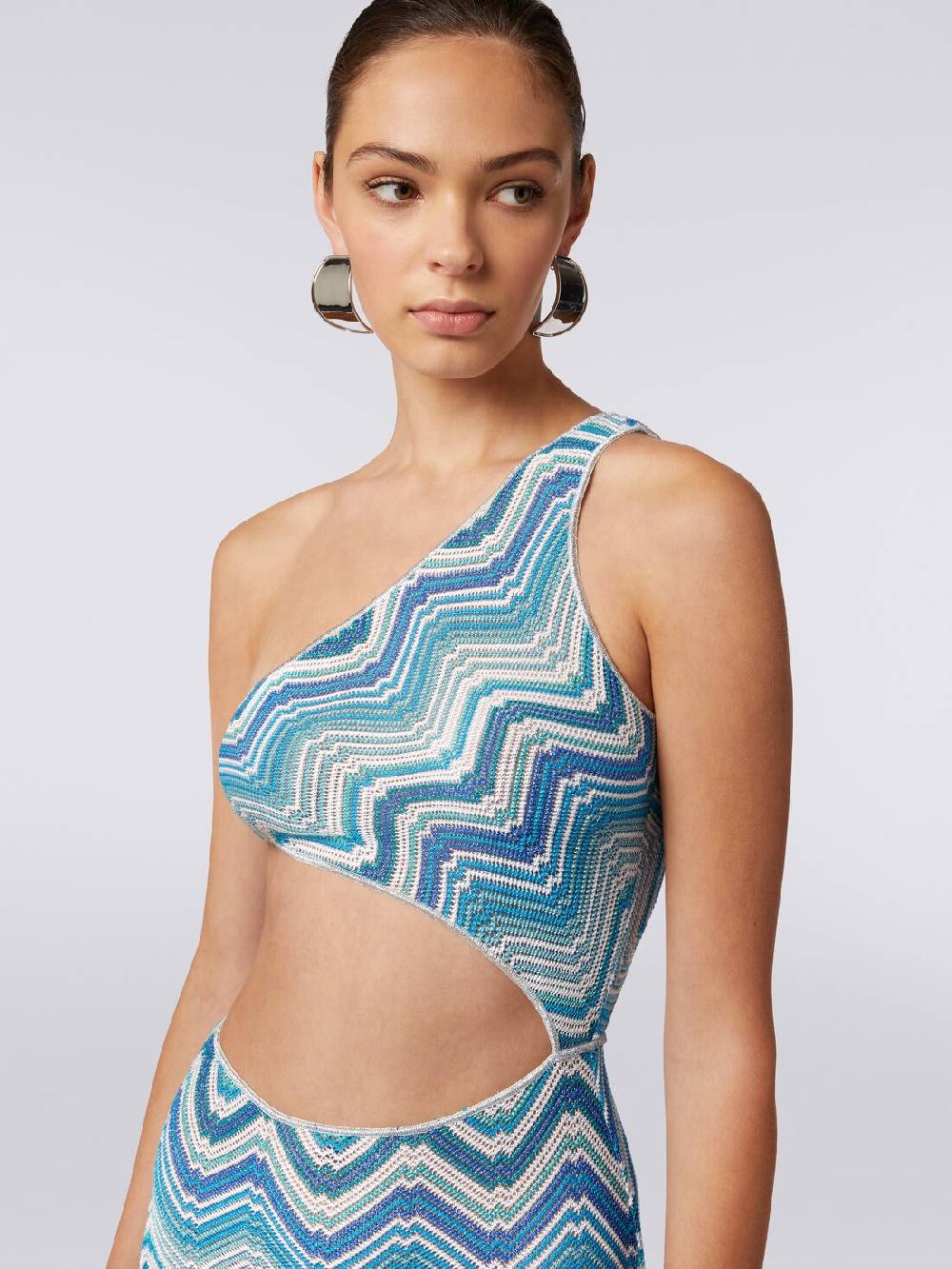 M Missoni Copricostume Lungo In Crochet Chevron Con Taglio Cut Out E Lurex