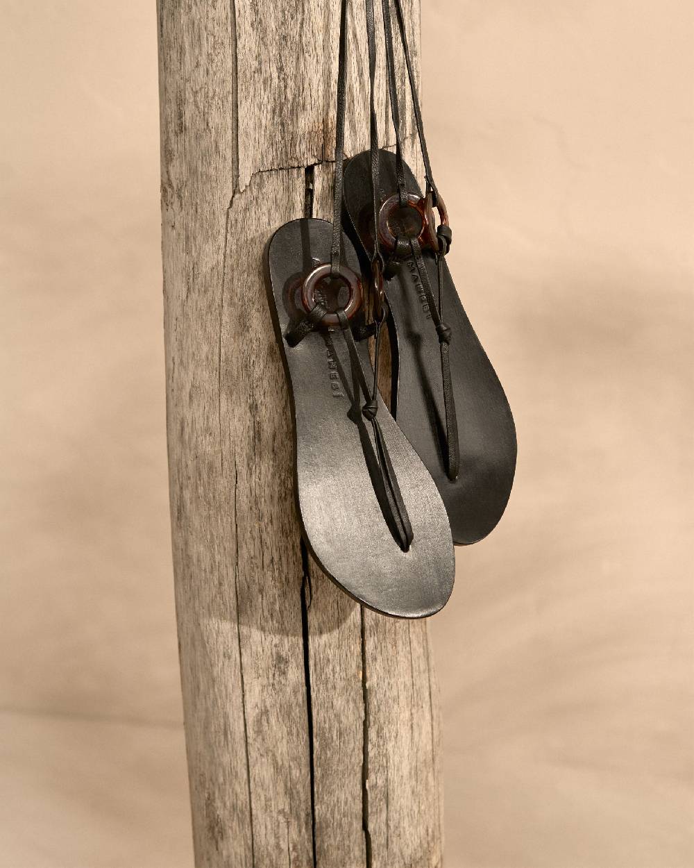 Manebí Be Leather \u0026 Resin Ring Sandals - Lace-Up Black