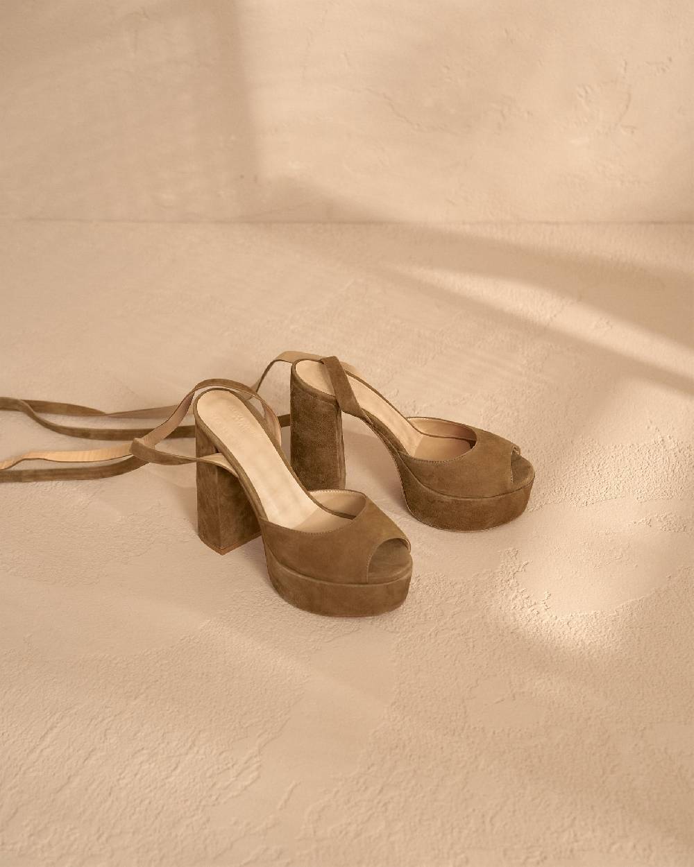 Manebí Bellini Suede Platforms Sandals - Tie-Up Tobacco