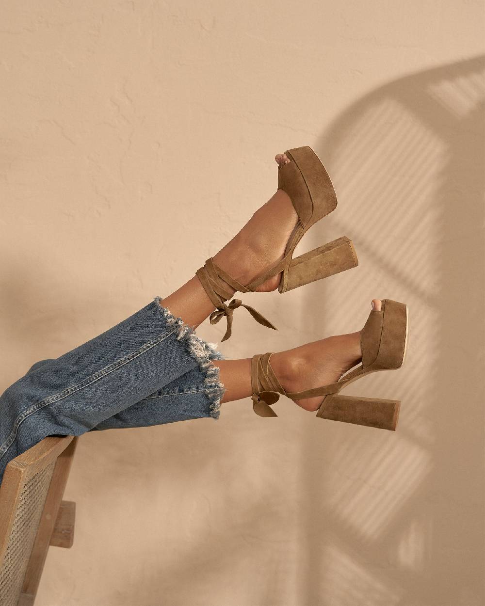 Manebí Bellini Suede Platforms Sandals - Tie-Up Tobacco