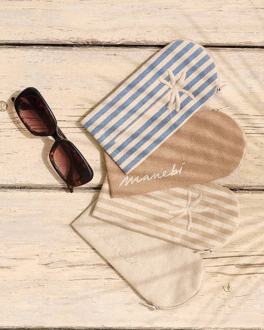 Manebí Canvas Sunglasses Case - Portofino White \u0026 Beige Stripes