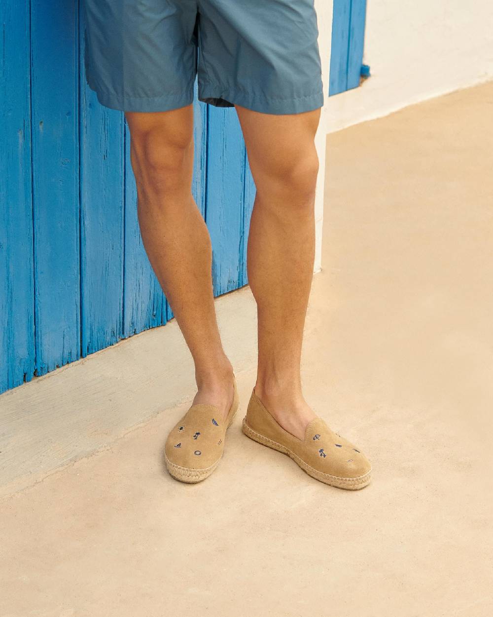 Manebí Espadrillas Flat In Pelle Scamosciata Con Ricami - Palm Springs - Washed Beige \u0026 Navy Summer Stickers