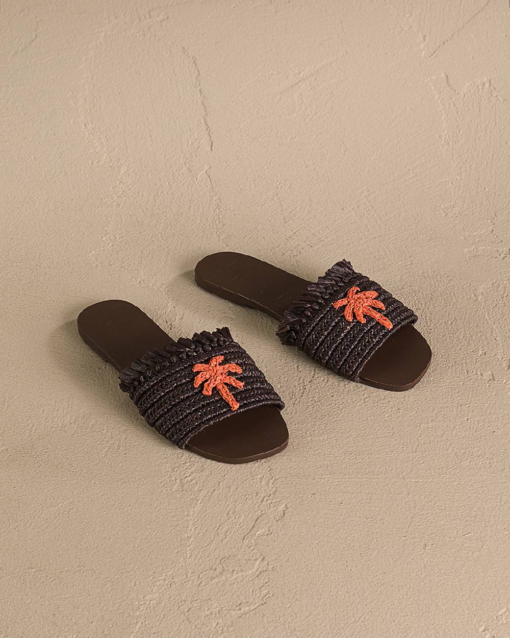 Manebí Fringed Knots Raffia|and Leather Sandals - Yucatán Cocoa With Orange Dust Palm