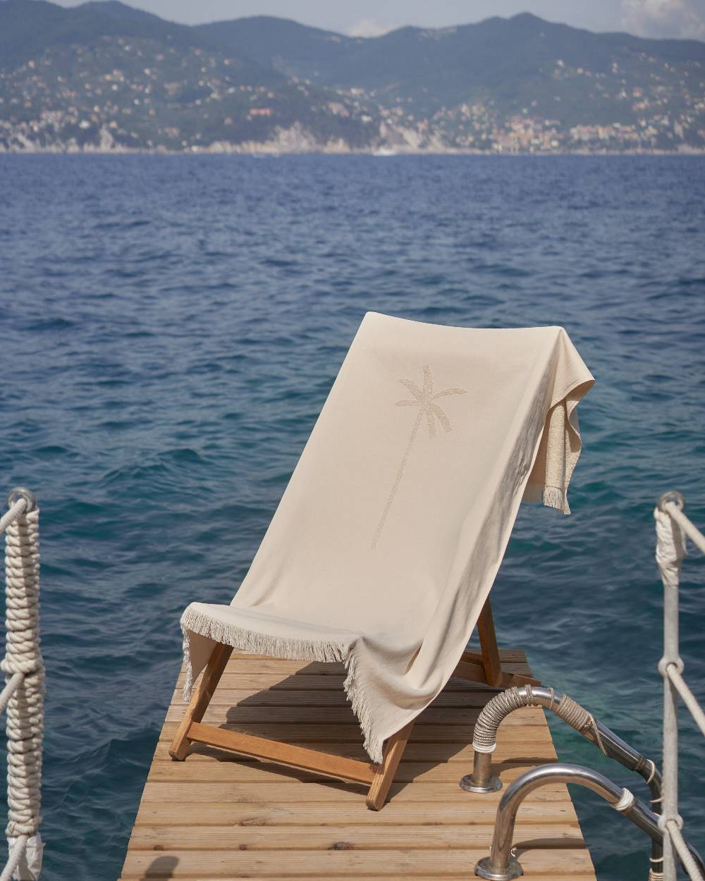 Manebí Jaquard Beach Towel - Embroidered Palm With Palm \u0026 Logo Sand