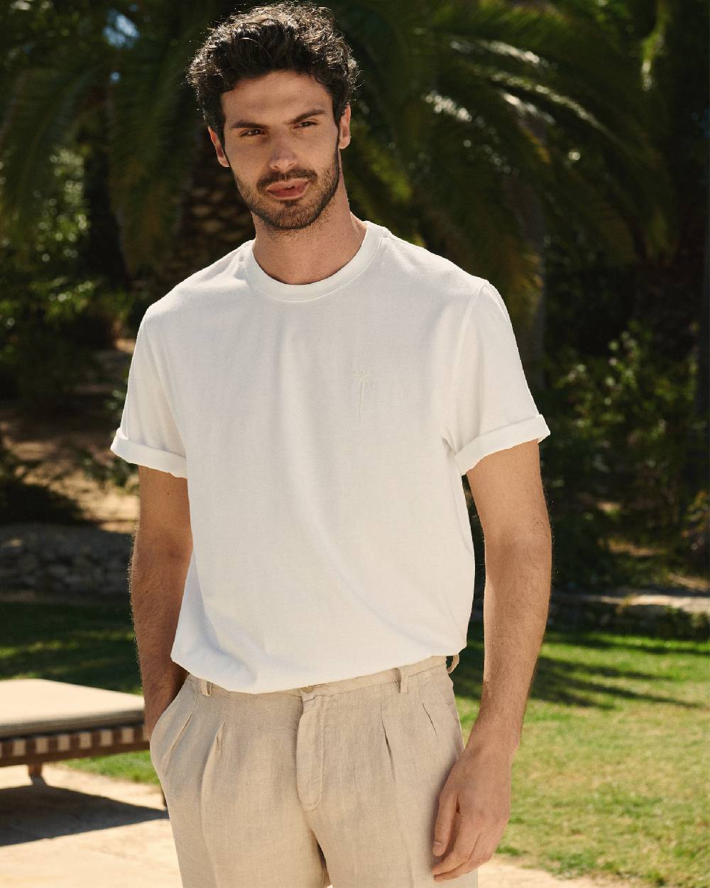 Manebí Jersey L. A. T-Shirt - Embroidered Logo Off White And Logo Embroidery