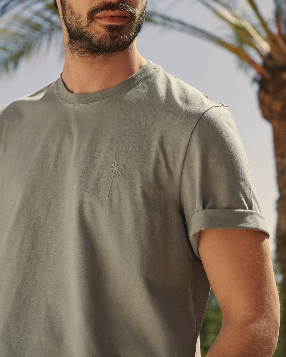 Manebí Jersey L. A. T-Shirt - Embroidered Mud Matching Palm And Back Logo Embroidery