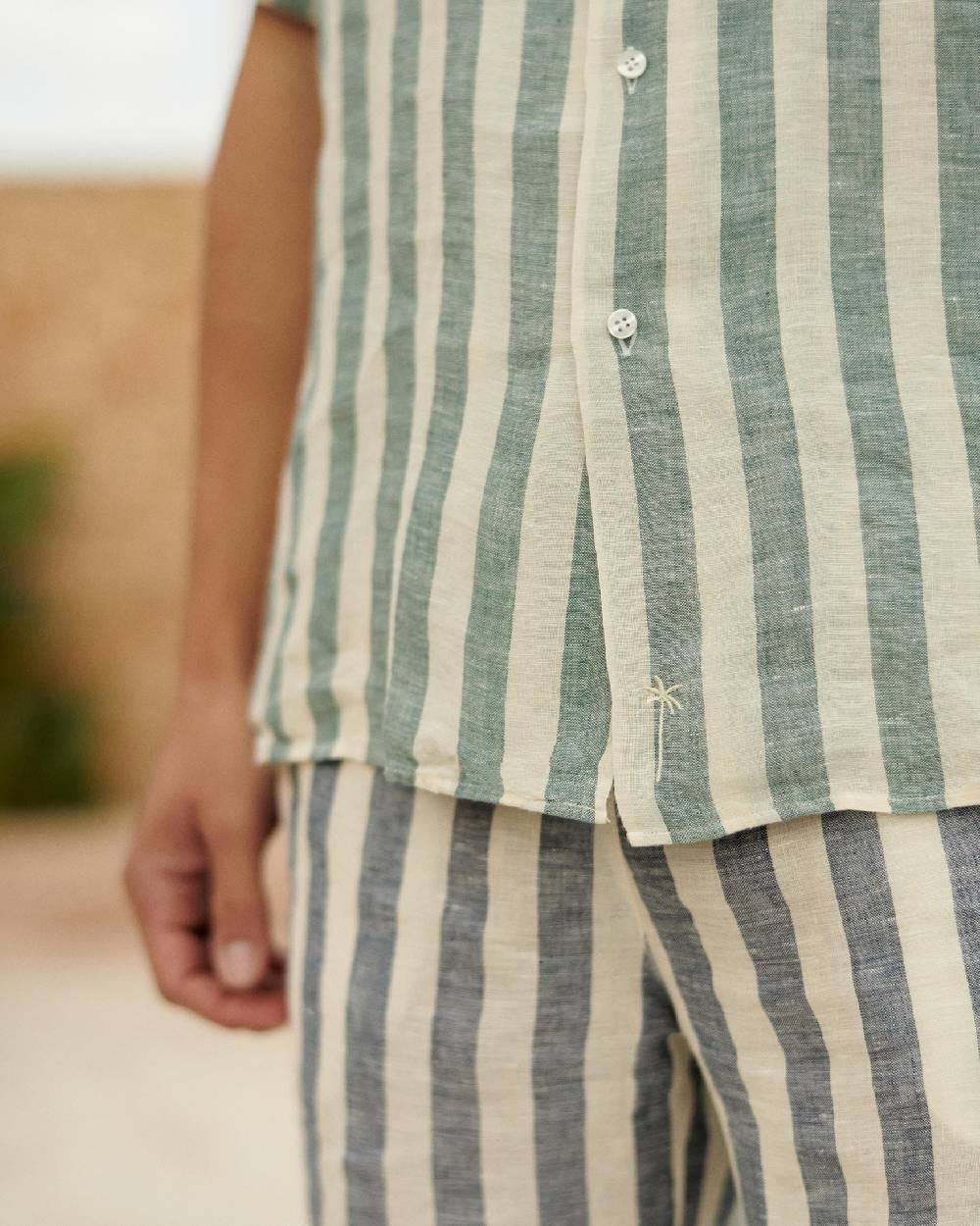 Manebí Linen Havana Camp-Collar Shirt - Embroidered Palm Green Beige Maxi Stripes