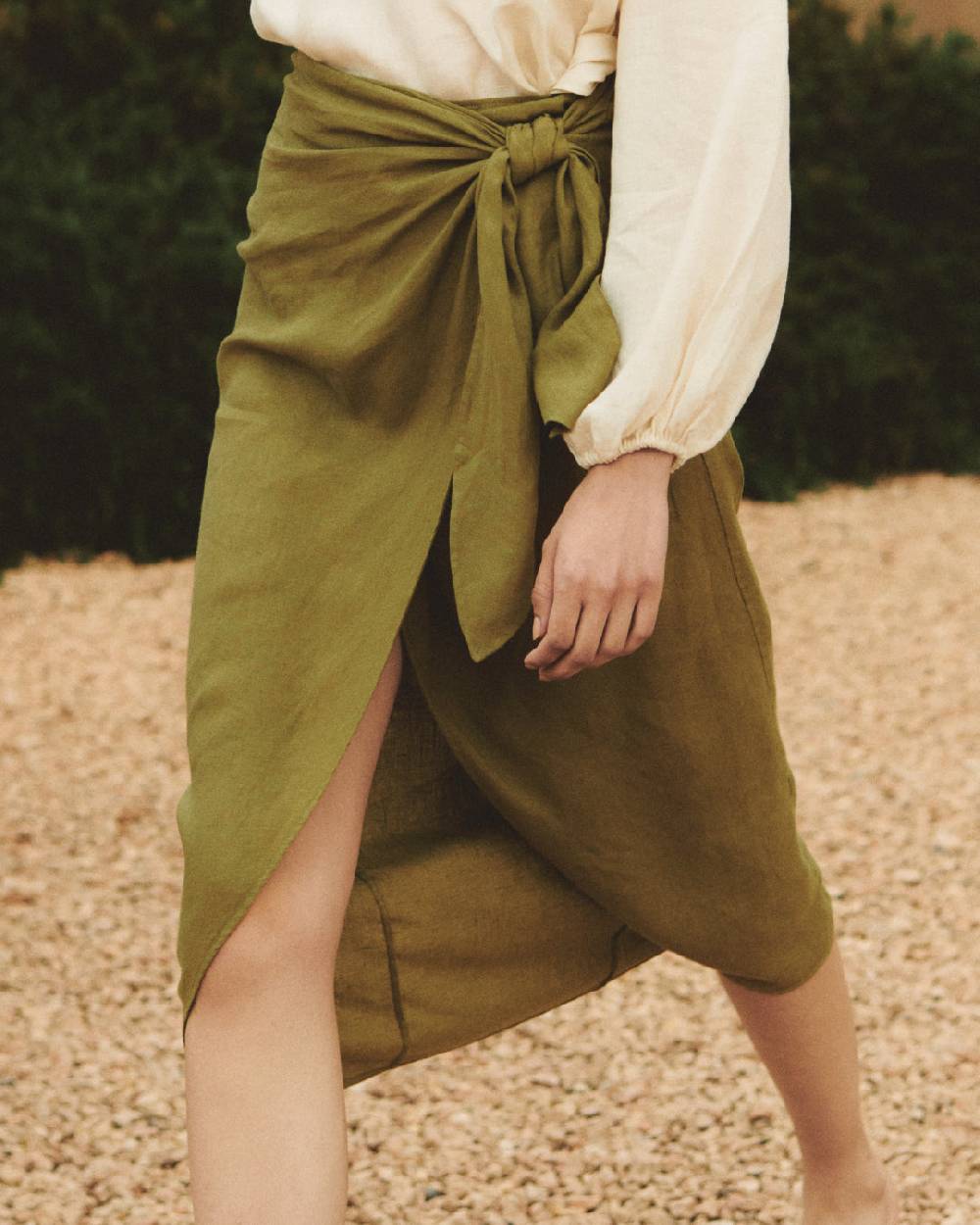 Manebí Linen Lencois Skirt - Wraparound design with knot Kaki Green