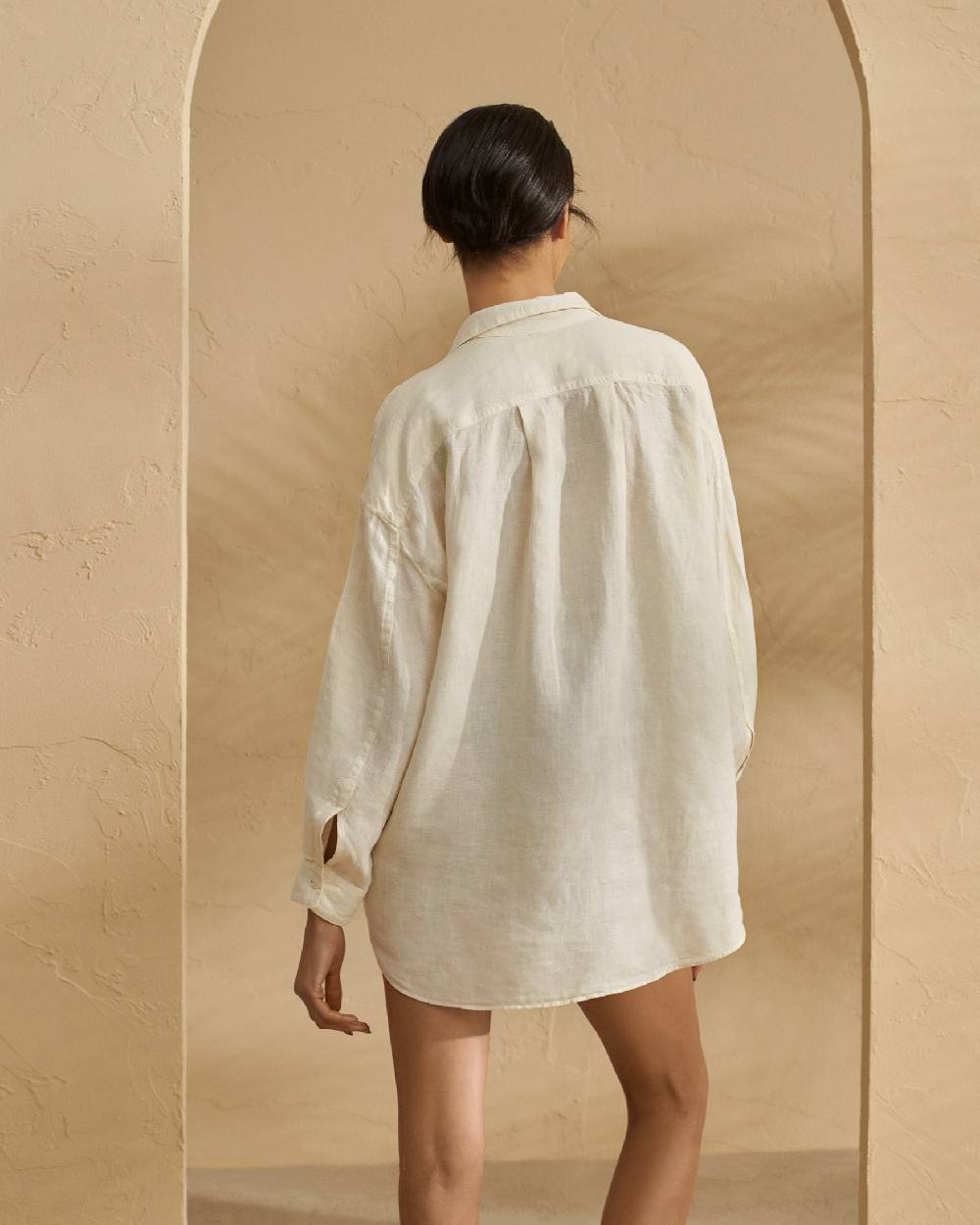Manebí Linen Patmos Shirt - Oversize Fit With Pointed Collar Eggnog