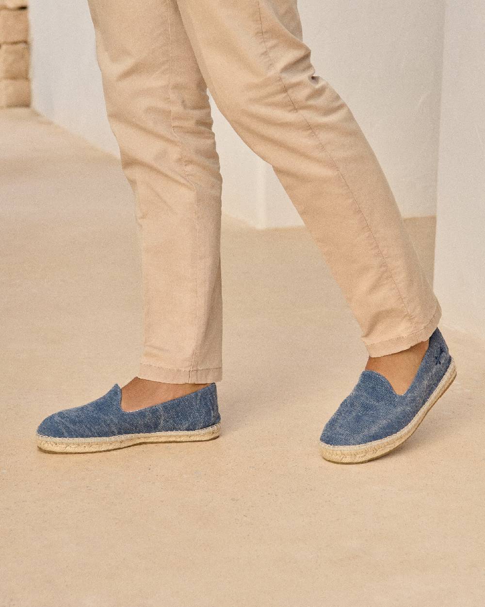 Manebí Canvas Espadrilles - La Havana Blue Baja