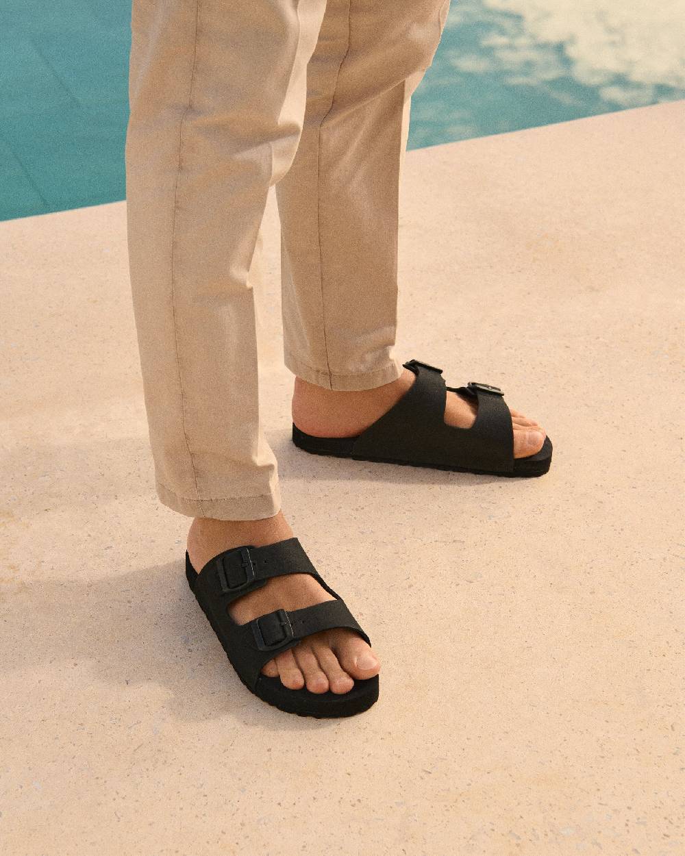 Manebí Eva Swim Sandals - Honolulu Black