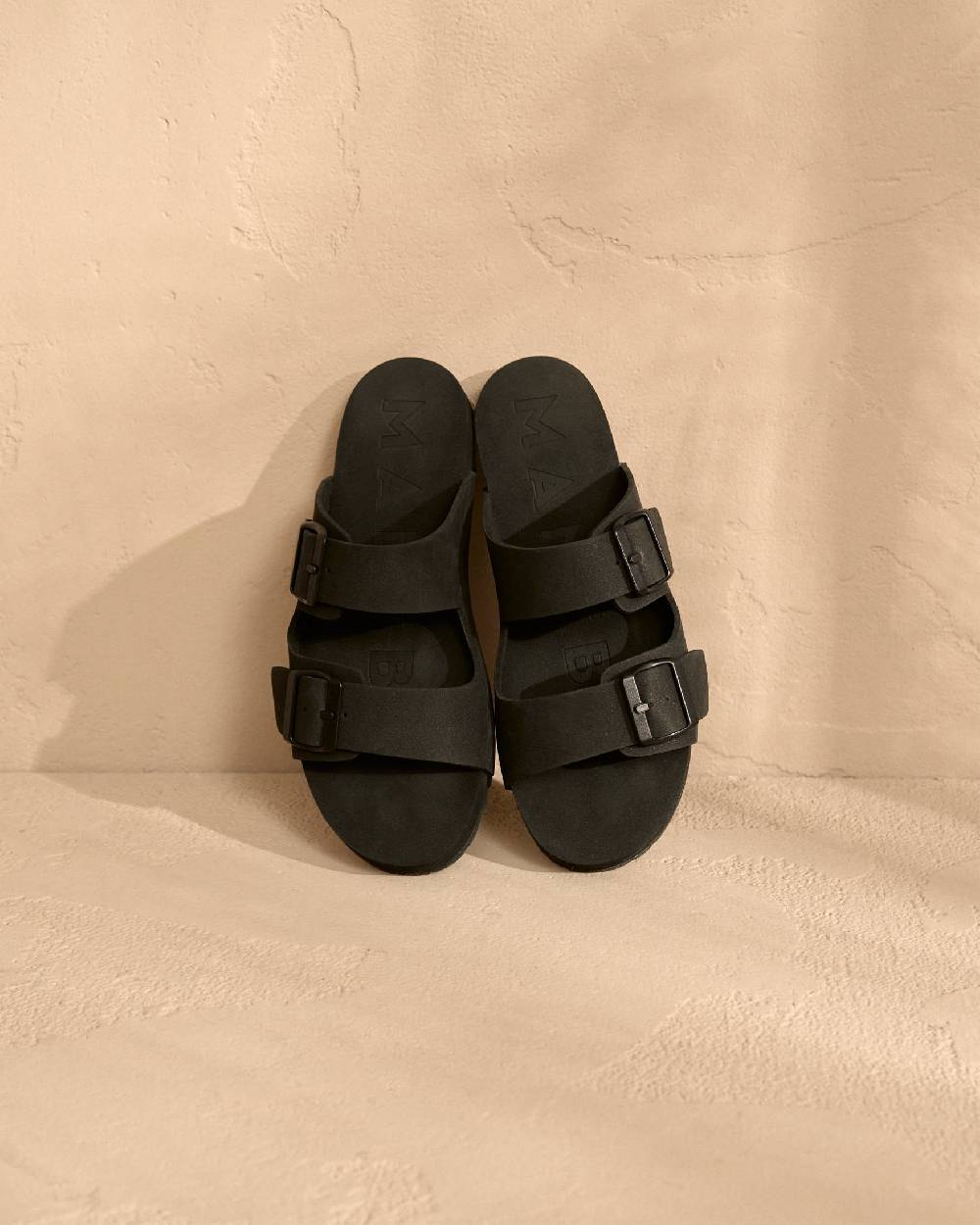 Manebí Eva Swim Sandals - Honolulu Black