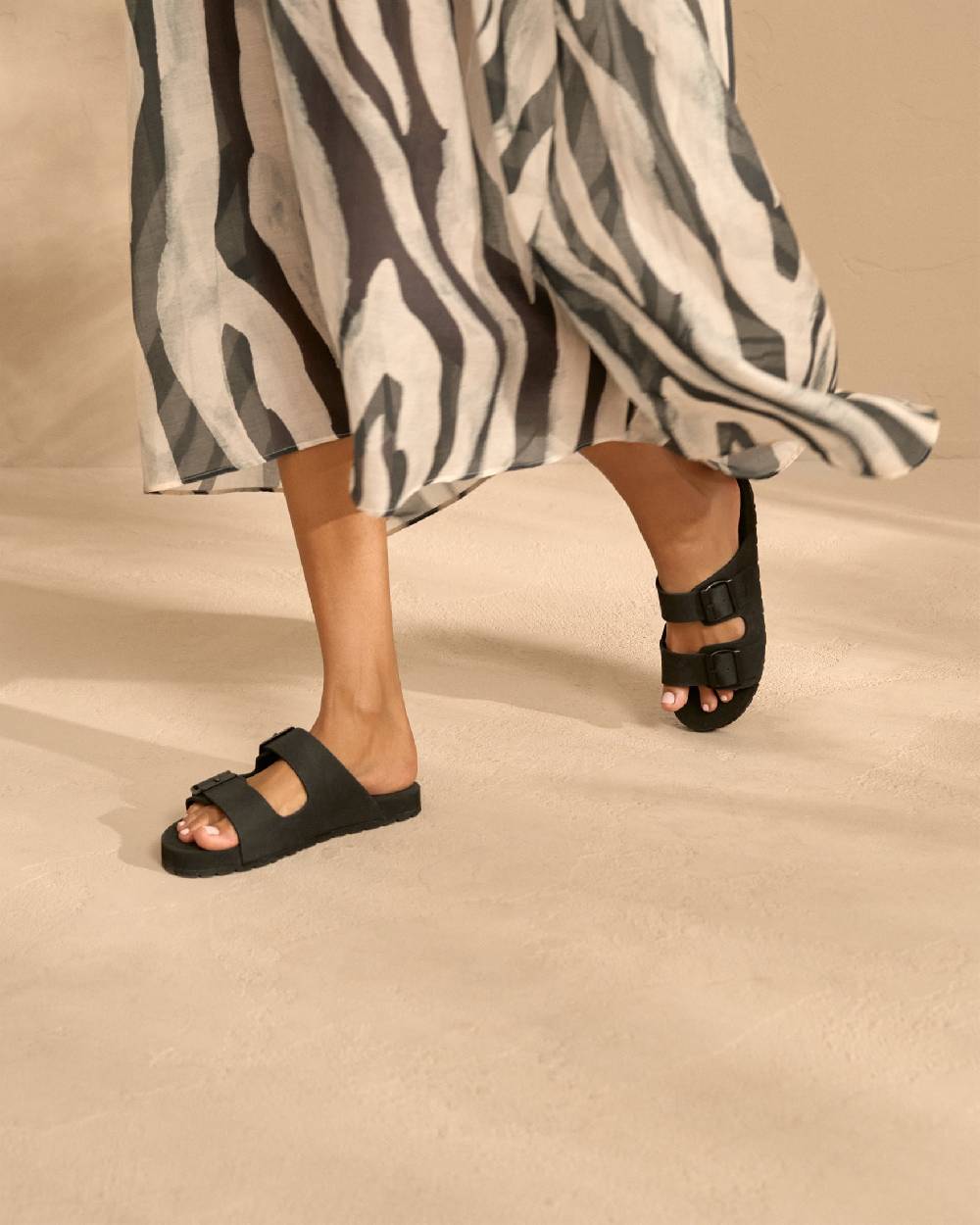 Manebí Eva Swim Sandals - Honolulu Black