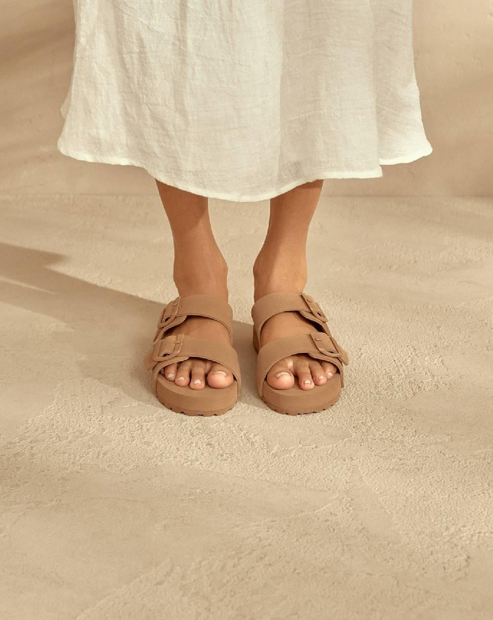 Manebí Eva Swim Sandals - Honolulu Cuero