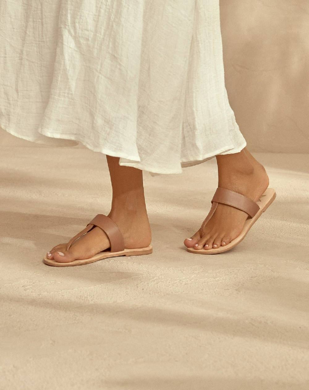 Manebí Leather Sandals - Canyon Tan Thongs