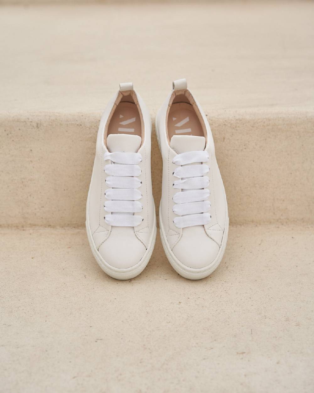 Manebí Leather Sneakers - Canyon Off White