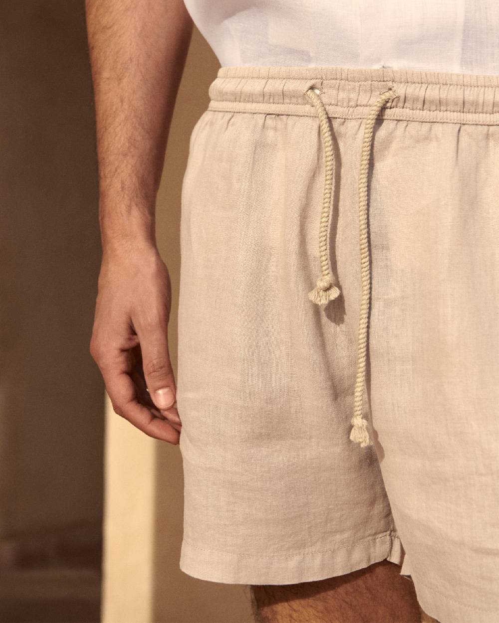 Manebí Light Linen Malibu Shorts - Kaki Beige