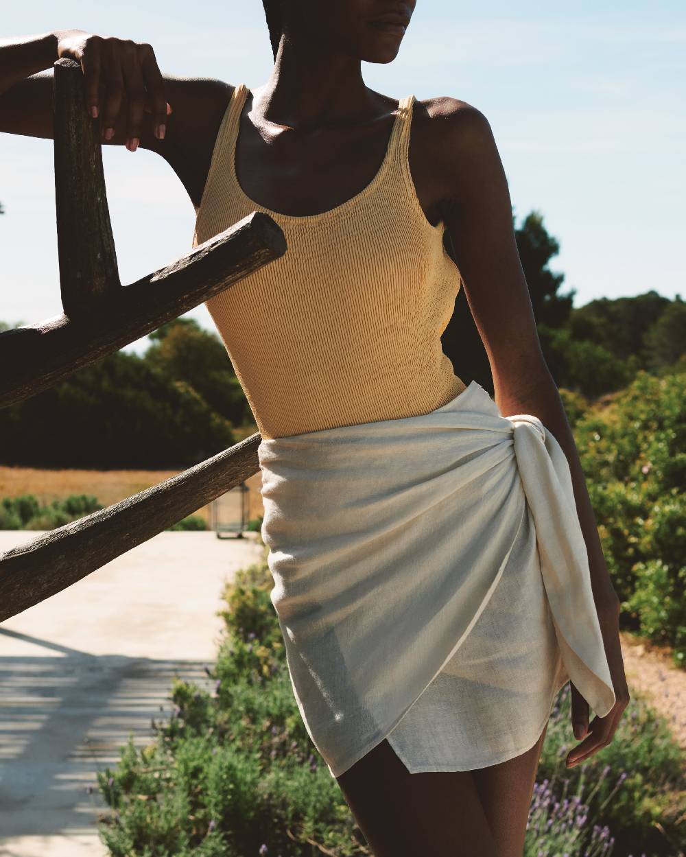 Manebí Linen Fortaleza Skirt - V-Vent Eggnog