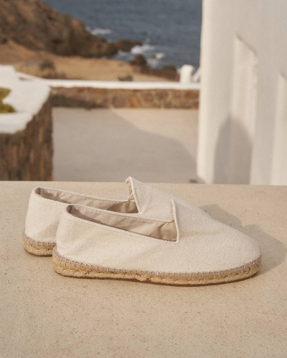Manebí Organic Hemp Espadrilles - La Havana White