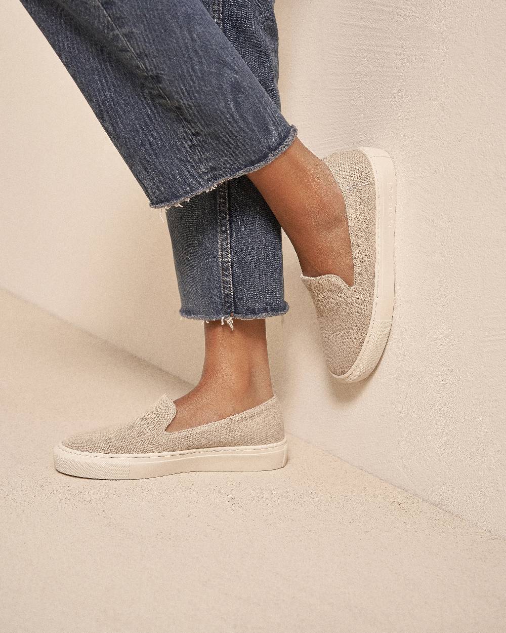Manebí Organic Hemp Slip-On - La Havana Natural