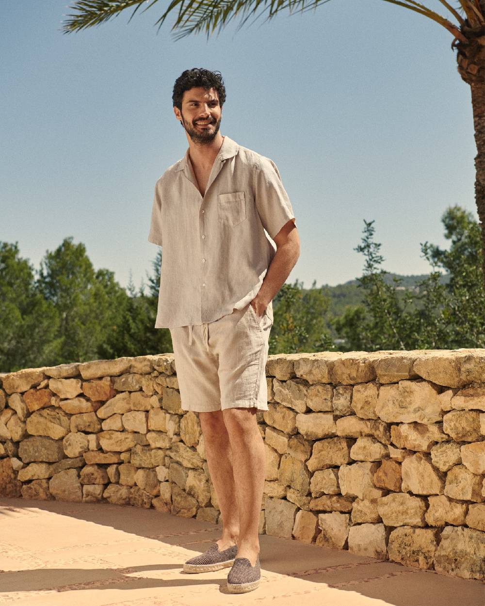Manebí Positano Shorts - Washed Linen - Kaki Beige