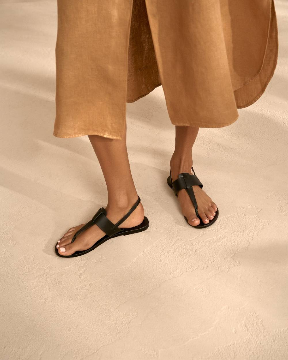 Manebí Sandali In Pelle Ana - Infradito Neri