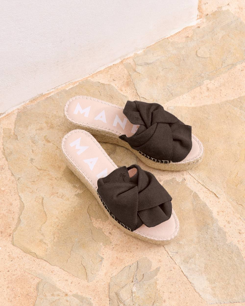 Manebí Soft Suede Platforms With Knot - Cocoa