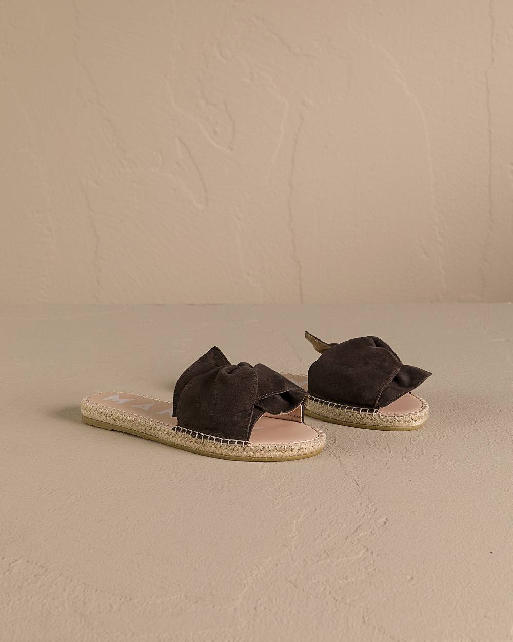 Manebí Soft Suede Sandals With Knot - Cocoa