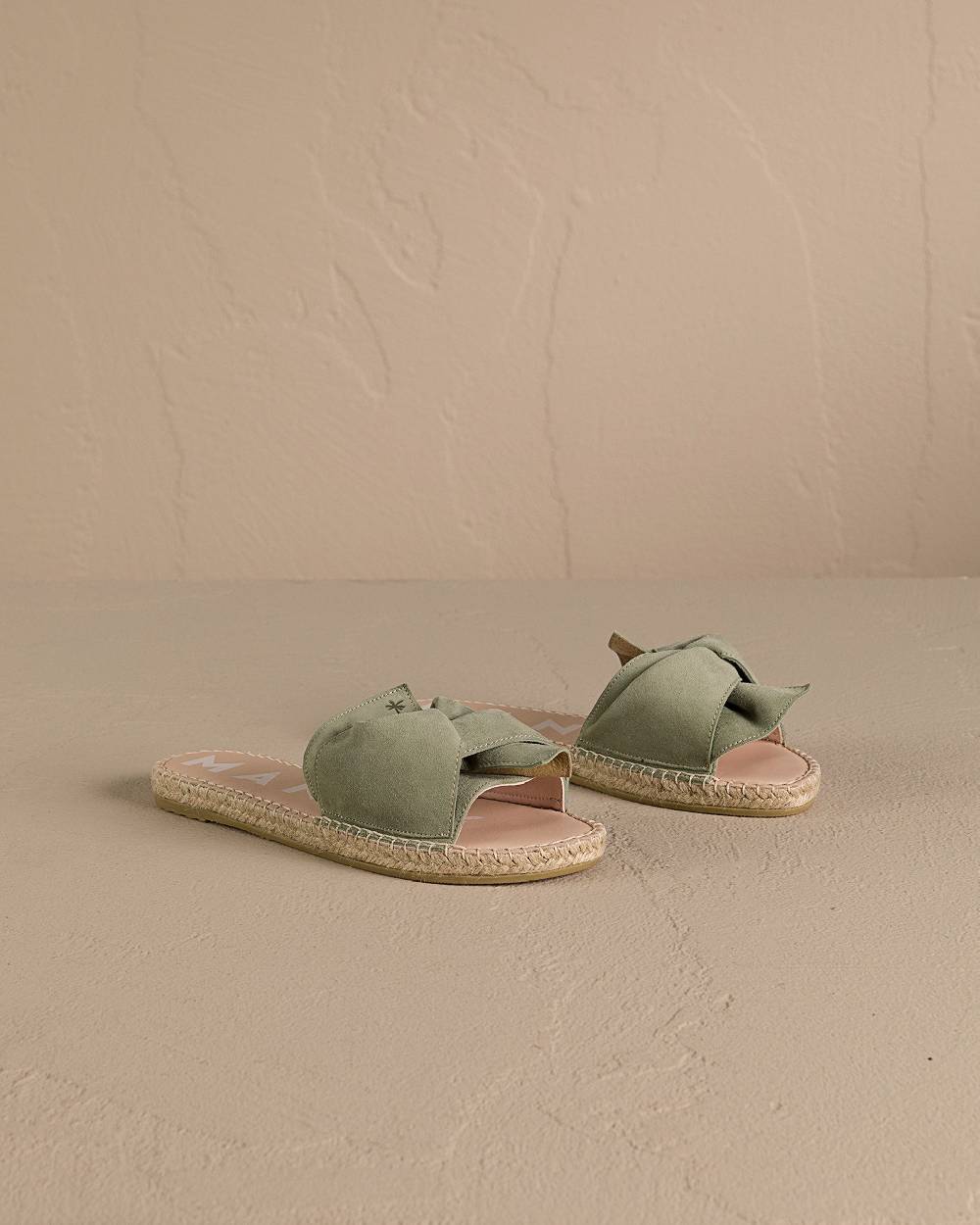 Manebí Soft Suede Sandals With Knot - Sage