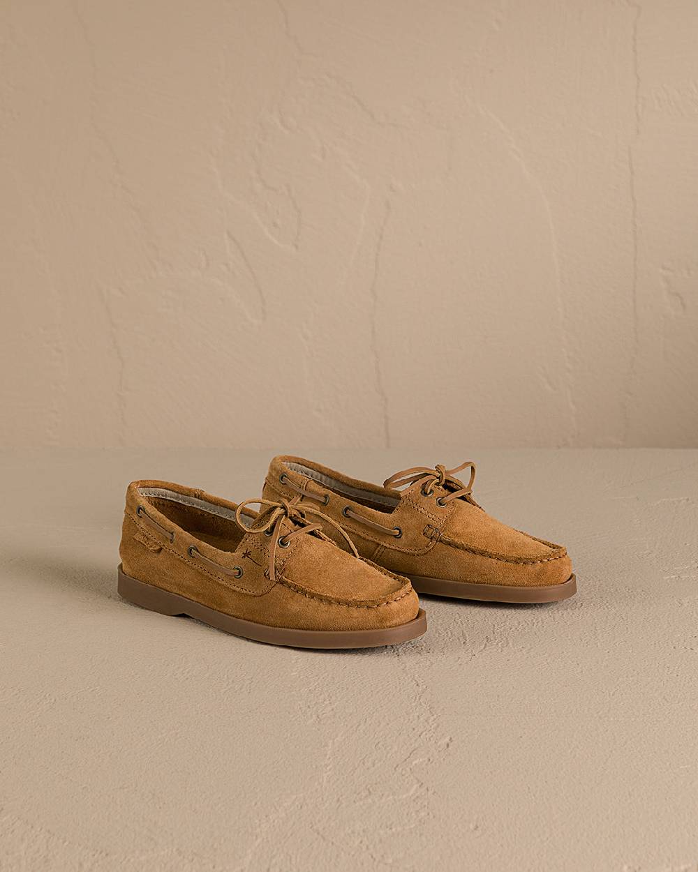 Manebí Suede Boat-Shoes - Hamptons Cuero