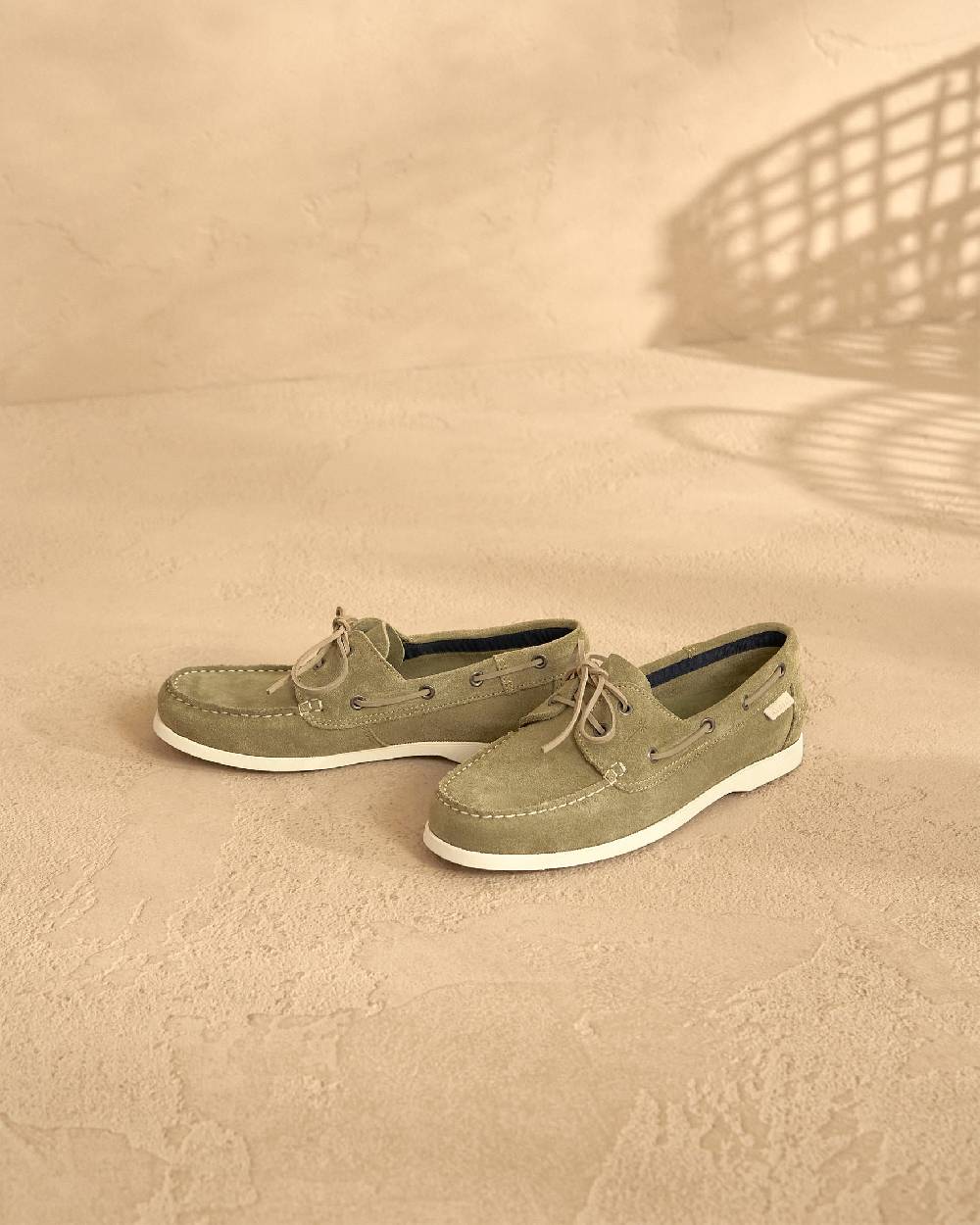 Manebí Suede Boat-Shoes - Hamptons Forest