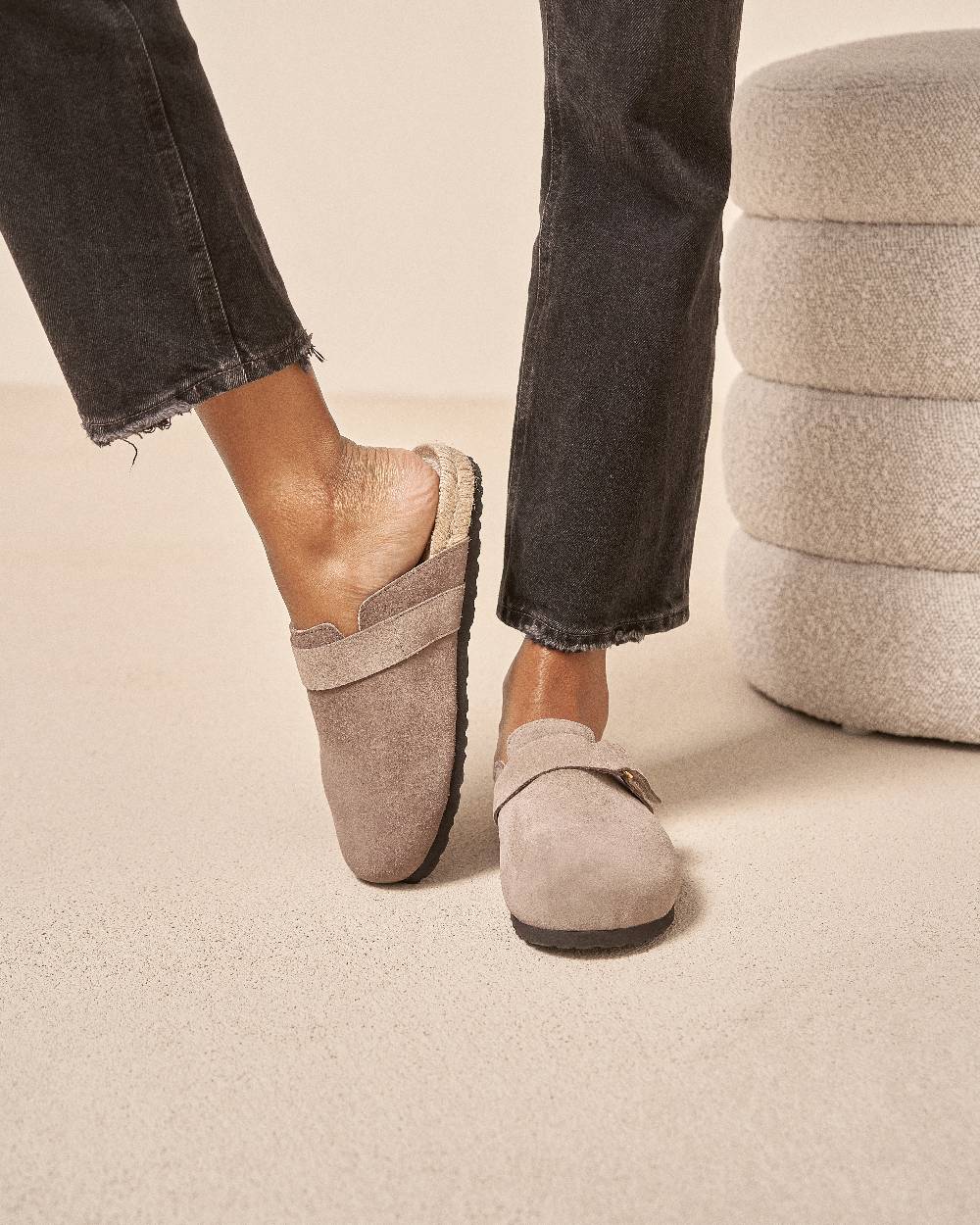 Manebí Suede Clog Mules - Hamptons Coco Brown