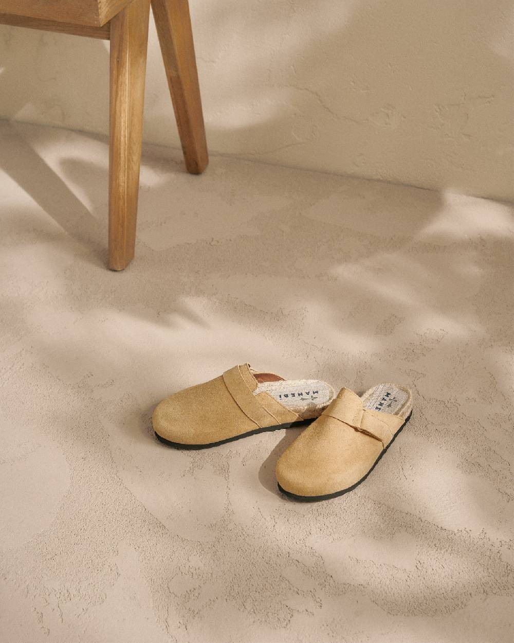 Manebí Suede Clog Mules - Hamptons Inca Cream