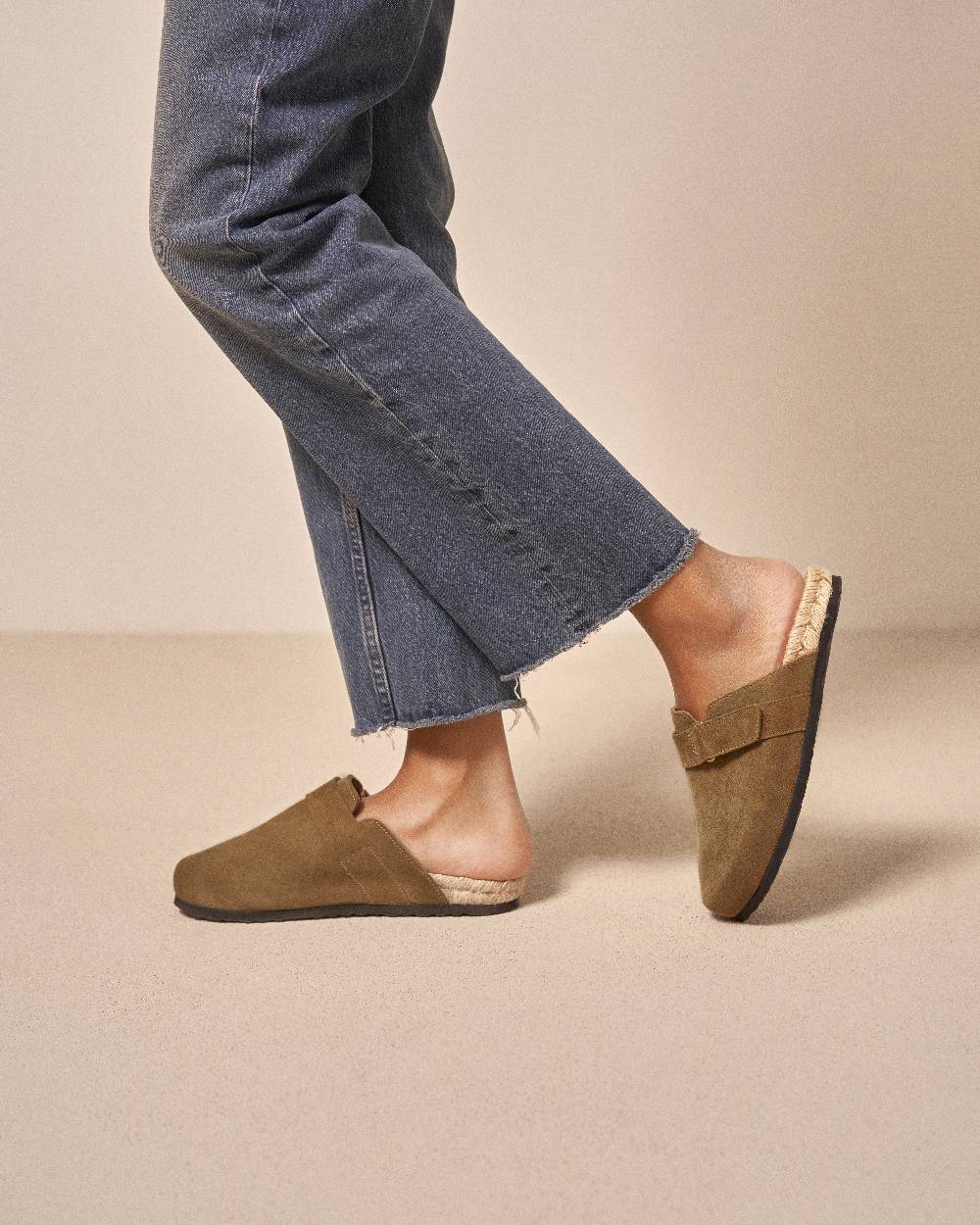 Manebí Suede Clog Mules - Hamptons Kaki Green