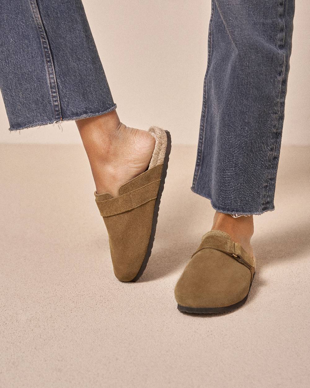 Manebí Suede Clog Mules - Hamptons Kaki Green