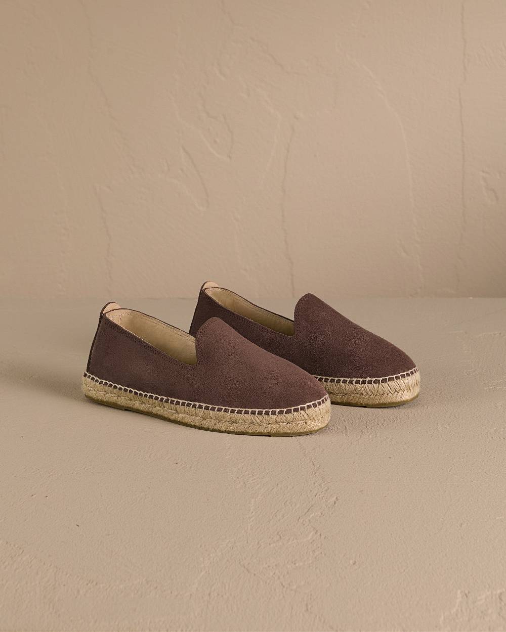 Manebí Suede Espadrilles - Cocoa