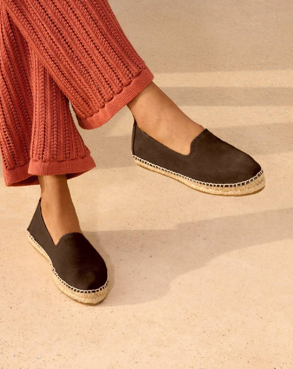 Manebí Suede Flat Espadrilles - Cocoa